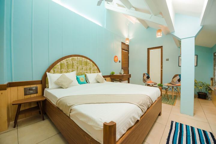 Room 8 of 45