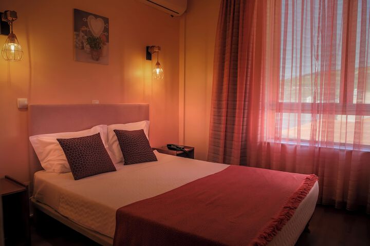 Room 17 of 26