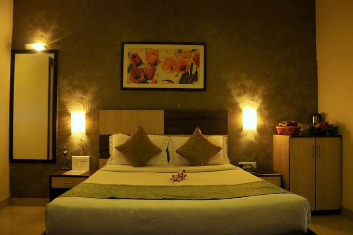 Room 29 of 53