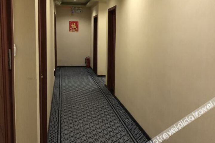 Hotel Interior 7 of 16