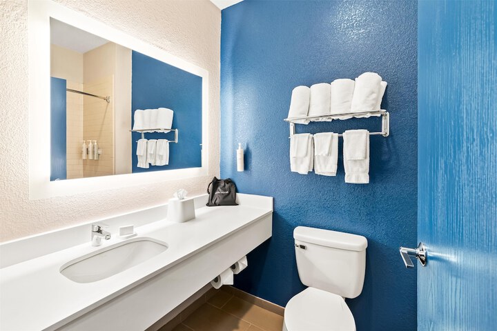 Clean Restrooms