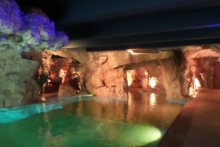 Relaxing Spa
