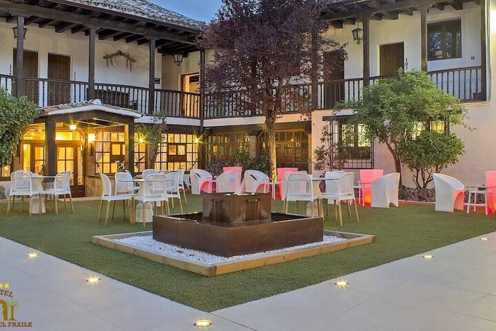 Hotel Exterior 106 of 131
