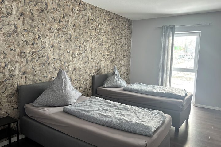 Room 16 of 26
