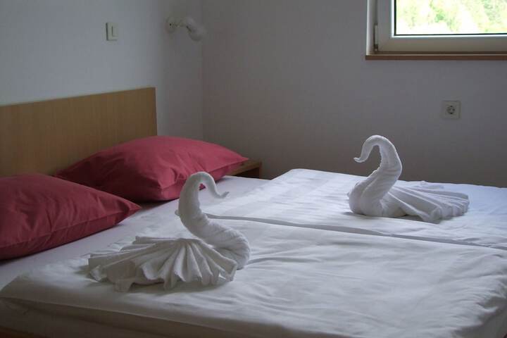 Room 6 of 57