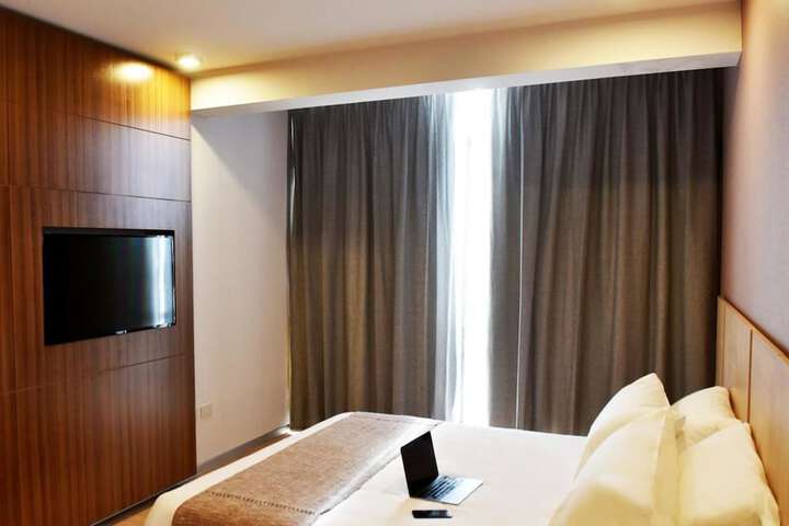 Room 17 of 53