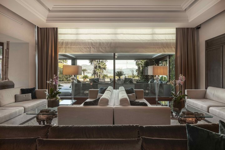 Hotel Interior 2 of 92