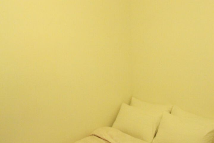 Room 27 of 131