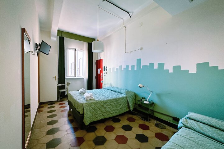 Room 16 of 64