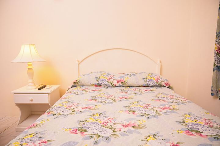 Room 12 of 61