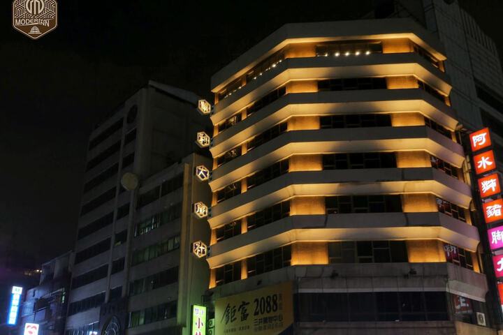 Hotel 49 of 49
