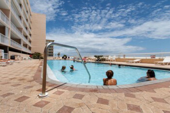 Pool 38 of 52
