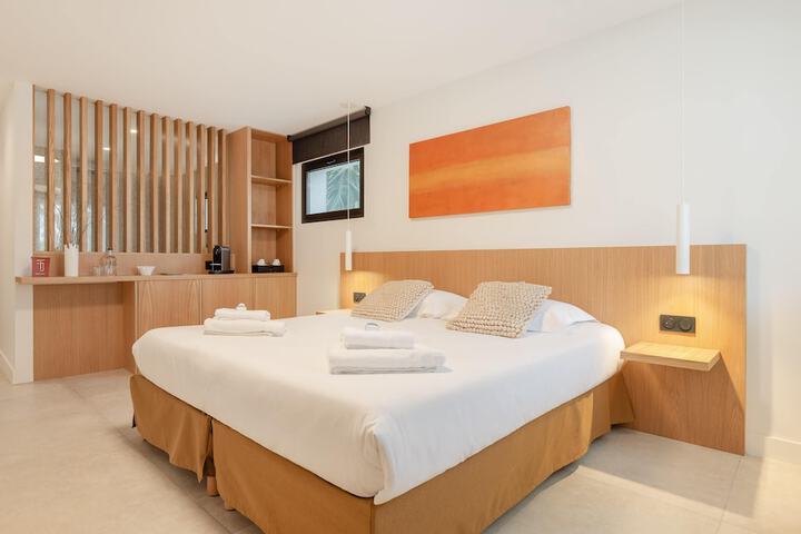 Room 25 of 62