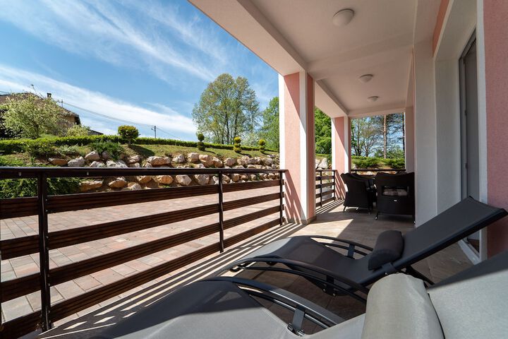 Terrace/Patio 29 of 93