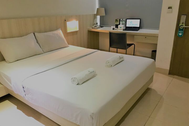 Room 8 of 30