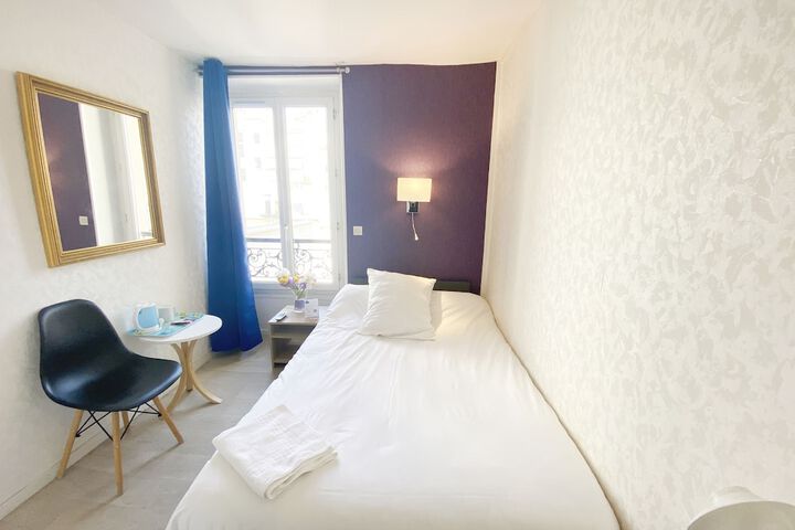 Room 16 of 56