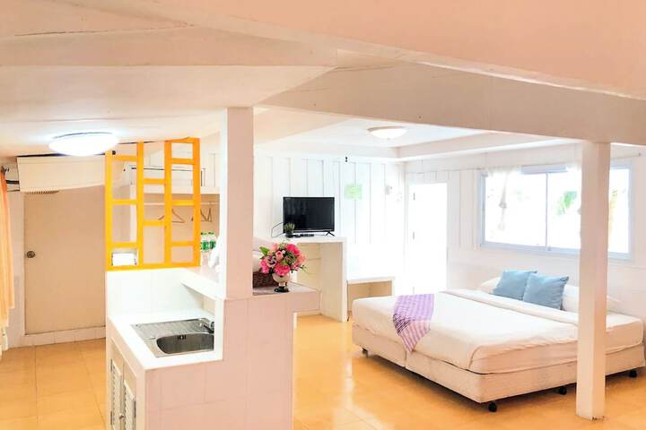 Room 26 of 111