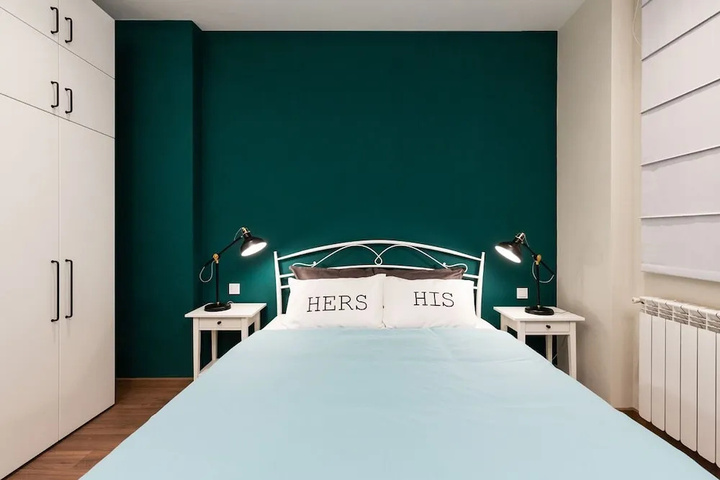 Room 3 of 7