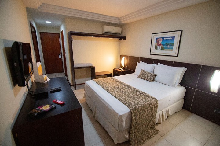 Room 20 of 42