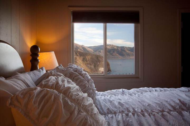 Room 27 of 43