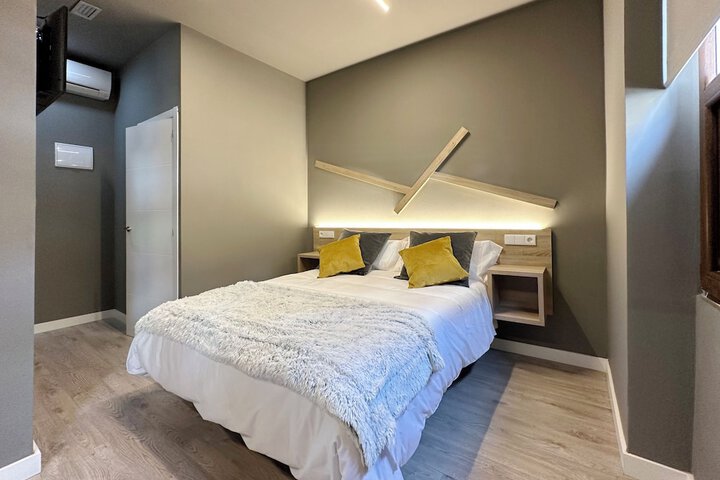 Room 46 of 84