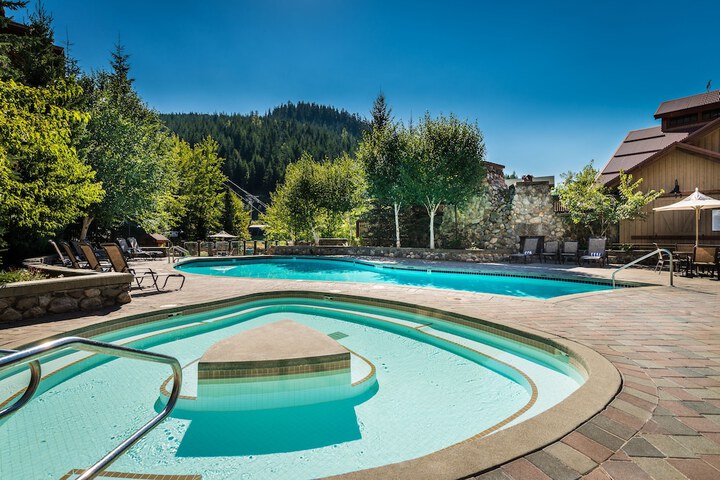 Pool 28 of 46