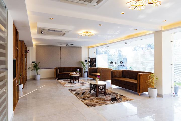 Hotel Interior 3 of 71