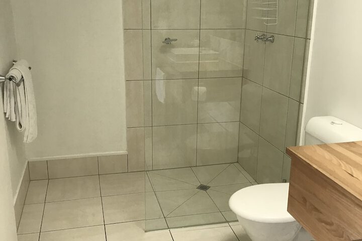 Room 13 of 48