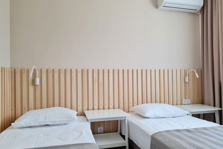 Room 15 of 54