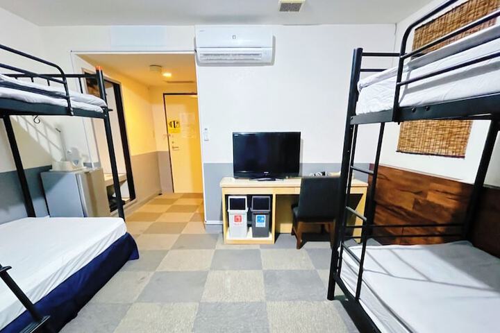 Room 16 of 91
