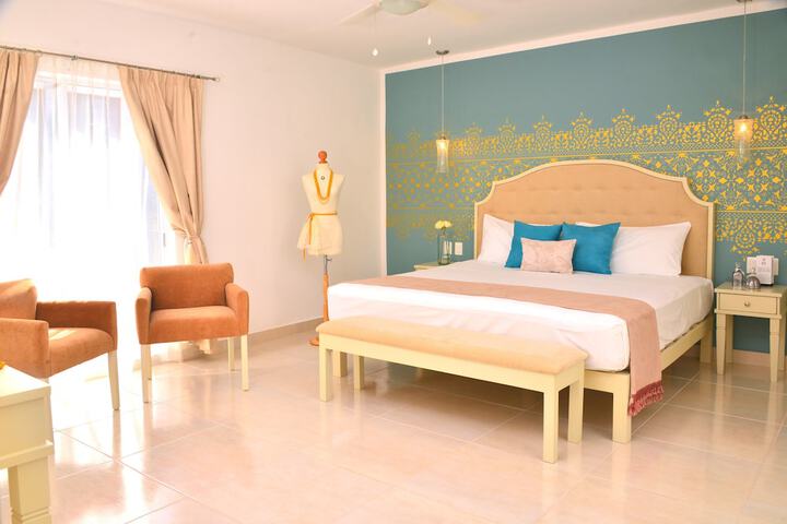 Room 12 of 67