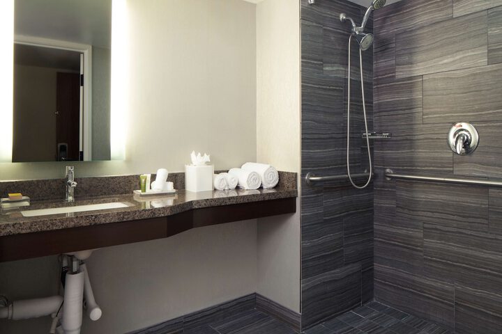 Bathroom shower
