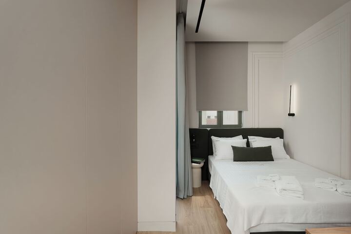 Room 12 of 58