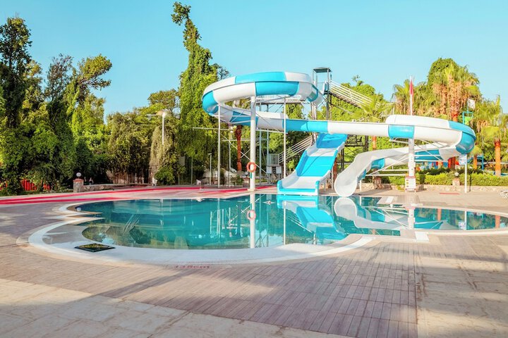 Pool 48 of 132
