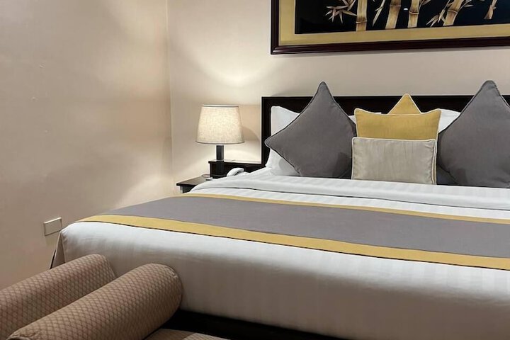 Room 43 of 101
