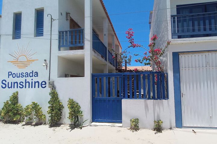 Sunshine Kite Inn in Cruz