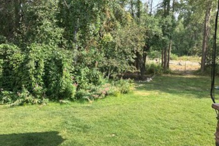 Hotel Exterior 10 of 33