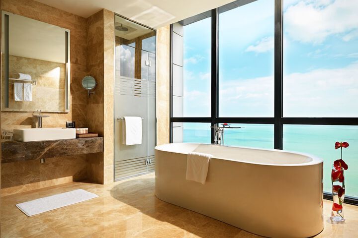 Room 52 of 86