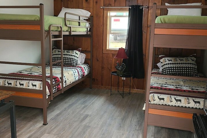 Room 2 of 31