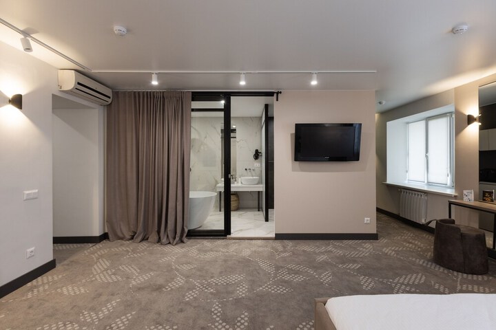 Room 32 of 125