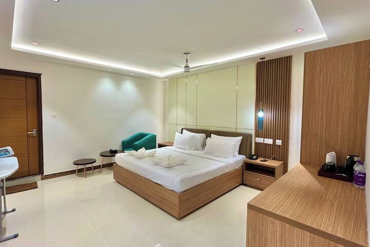 Room 45 of 97