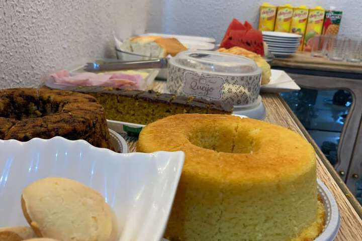 Breakfast/Coffee Service 11 of 20