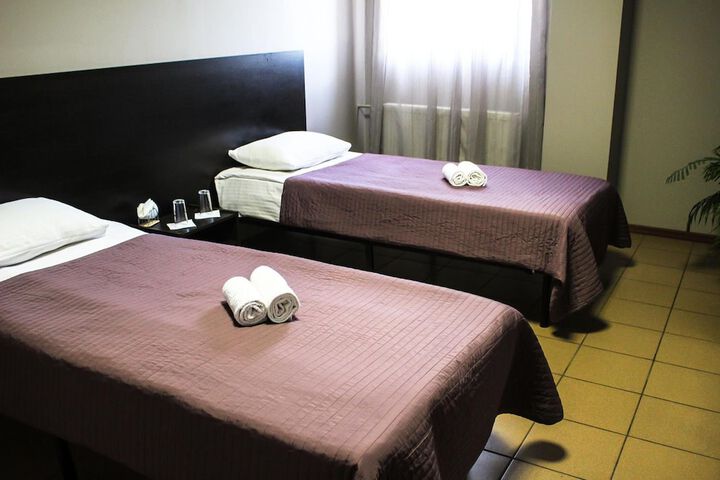 Room 25 of 62
