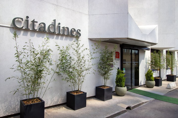 Exterior Photo