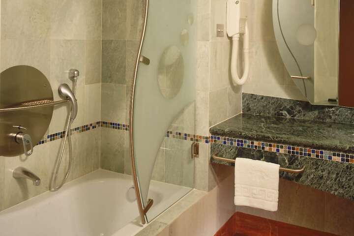 Clean Restrooms