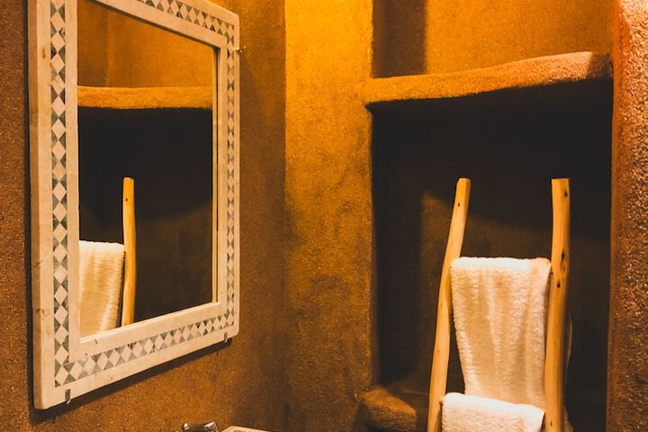 Room 17 of 26