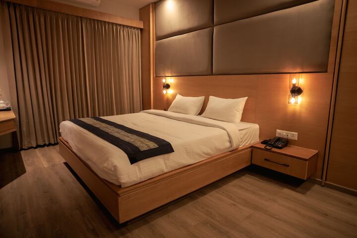 Room 12 of 45