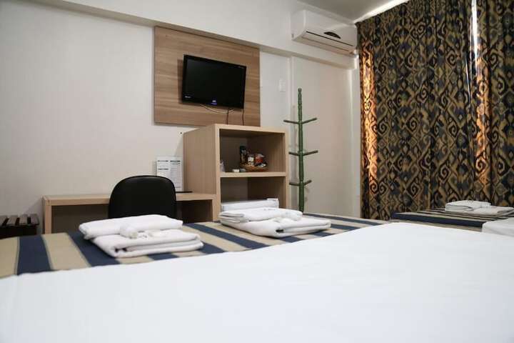 Room 20 of 64