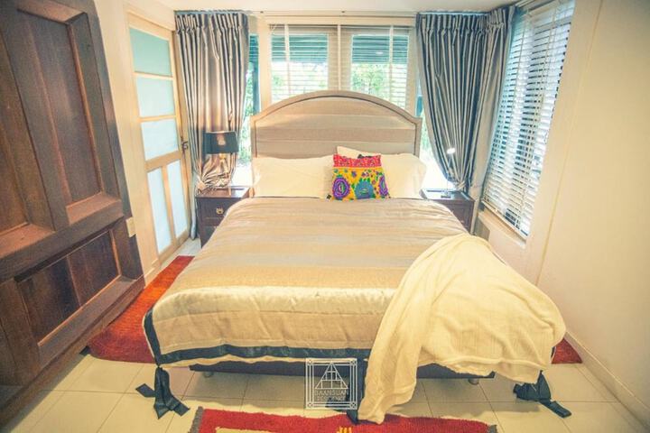 Room 58 of 283