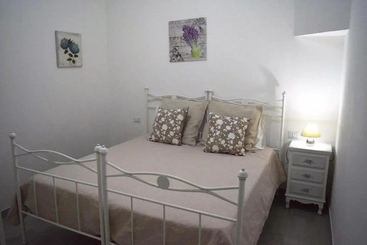 Room 3 of 4